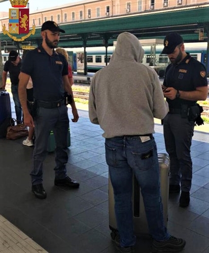 Stazioni Sicure. Settimana impegnativa per la Polizia Ferroviaria ligure, un fermato a Savona