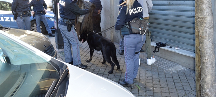 Blitz della Polizia nel centro storico Genova, diversi arresti