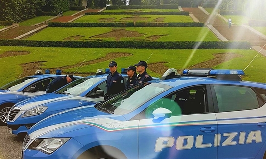 Genova brevi. In giro armati, picchiano agenti, spaccio