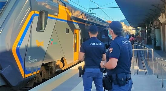 In treno con 170 gr di cocaina e green pass non suo, fermato a Chiavari