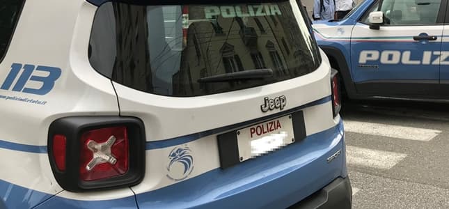 Rapinano tre ragazzini in via Fieschi nell’ora di punta, arrestati