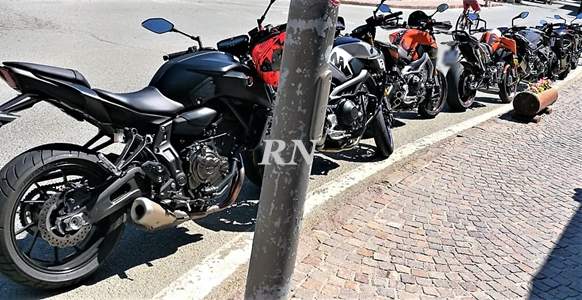 Liguria pienone di turisti nel ponte 2 giugno, Sassello tanti stranieri e moto