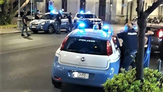 Savona, Ferragosto sicuro: 1800 controlli, 1 arresto, 13 denunce