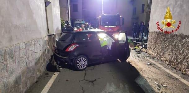 Grave incidente a Rovegno, 28enne al San Martino con elisoccorso Grifo