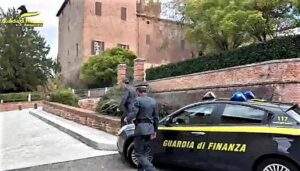 Finanza 1 Alessandria sequestro Castello Pomaro