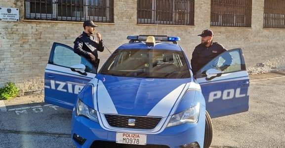 Rissa con bottigliate in testa e colpi di cacciavite, un arresto a Genova