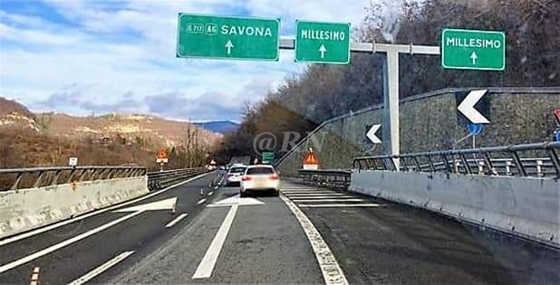 Grave incidente sulla A6 a Millesimo, camion salta il viadotto