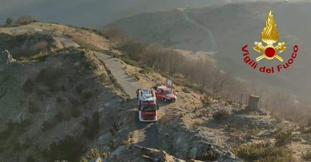 Fiamme a Campo Ligure, trecento ettari in fumo