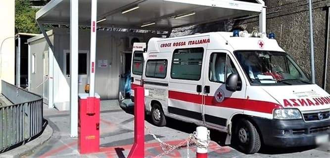 Situazione feriti dopo 2 aggressioni e 3 incidenti, a Genova nel fine settimana