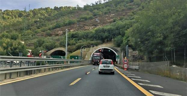 Autostrade Liguria A26 – A10 – A6 le chiusure, comprese aree di servizio