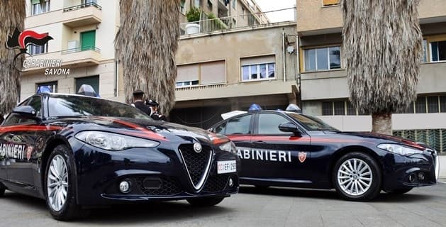 Colpo in banca nel Ponente savonese, arrestati i 2 rapinatori sul posto