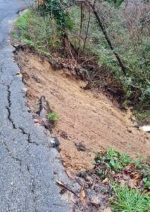 Savona frana a Quiliano Montagna