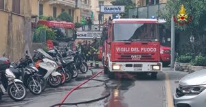 Incendio furgone a Genova Sturla 2