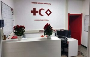 Stella Croce Rossa Stella per inaugurazione due mezzi 1