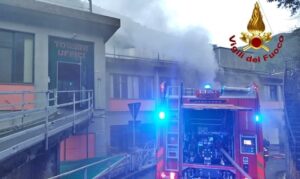 Genova Fiamme in una fabbrica ad Avegno 3