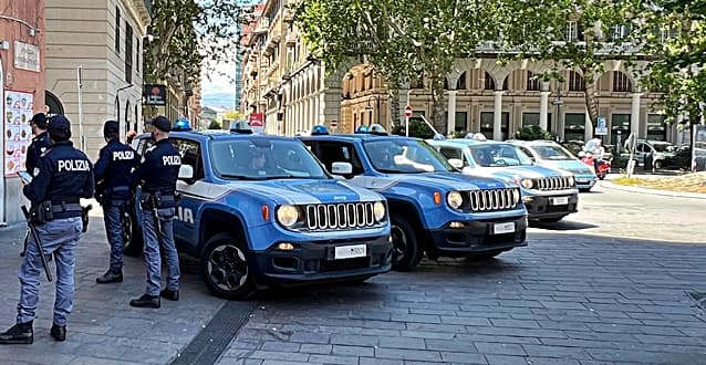 Blitz Polizia a Sampierdarena, Cornigliano, Pontedecimo, 1 arresto e sequestro droga