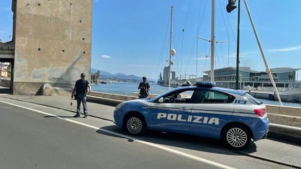 Polizia Savona controllate 1800 persone, 4 arresti, discoteca chiusa per 10 giorni