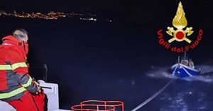 Burrasca nella notte soccorso un pescatore a Genova Nervi 0