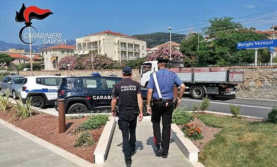 Fermi e arresti per furti in spiaggia avvenuti nel Ponente savonese