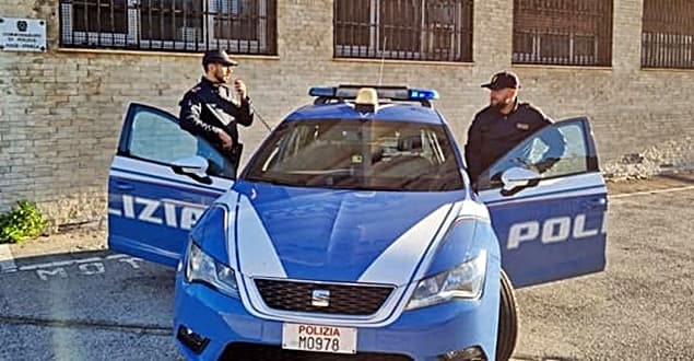 Arrestato 18enne in piazza della Nunziata per ricettazione