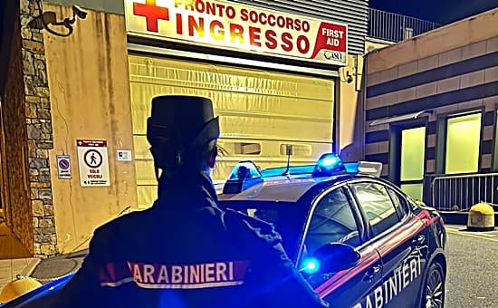 Aggredisce infermiere e milite della Croce Verde a Sanremo, 31enne arrestato