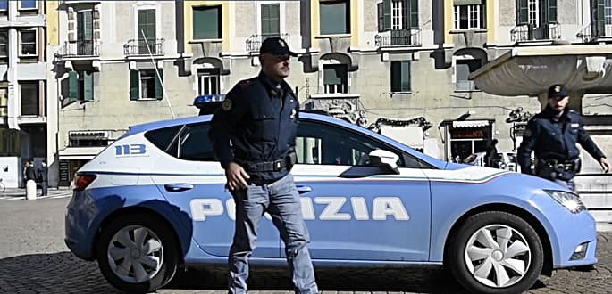 In tre ore truffati 3 anziani, indagini in corso della Polizia di Stato Genova