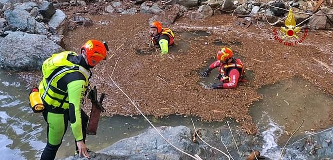 Ieri e oggi ancora alla ricerca del disperso ad Arenzano