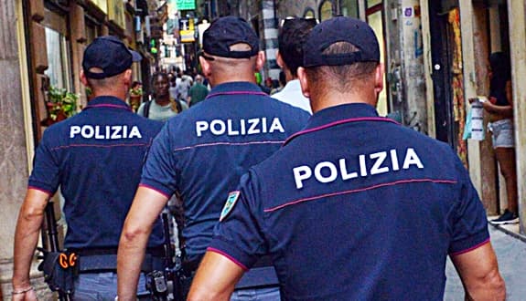 Servizio anticrimine in via Prè, vico Largo, via Gramsci e vicoli