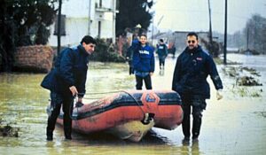 Alluvione 6 novembre 1994 Alessandria 2 Polizia 