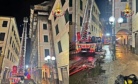 Fiamme su di un tetto a Chiavari in via Martiri della Liberazione