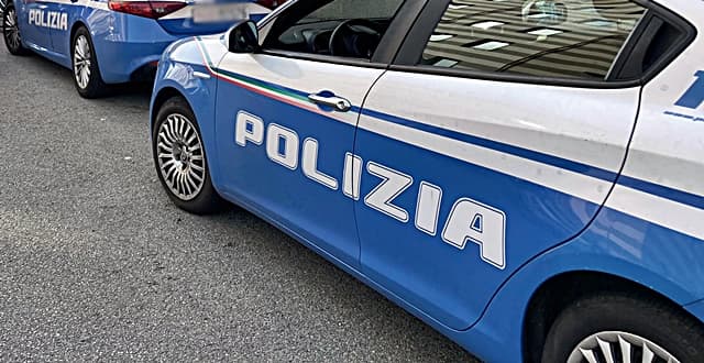 Tra furti, molestie e minacce due arresti e una denuncia a Genova