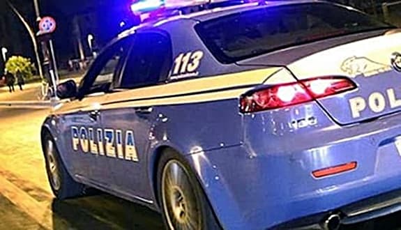 Aggredito un autista di bus a Genova, 19enne denunciato