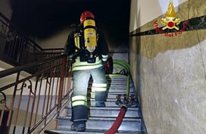 Nella notte incendio a Cornigliano 04