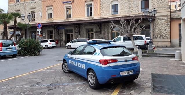 Arrestato per possesso di droga alla stazione ferroviaria di Albenga