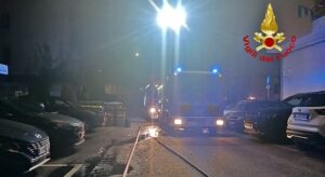 Nella notte incendio ad uno scooter in via San Remo a Genova 3