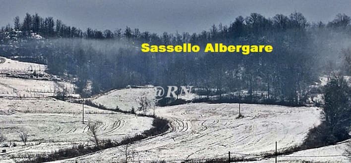 La neve imbianca il centro di Sassello e Urbe, più abbondante oltre gli 800 metri fino al Beigua