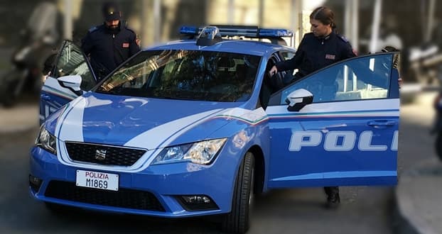 Molestie alla dipendente di un bar, denunciato con daspo urbano del Questore di Genova