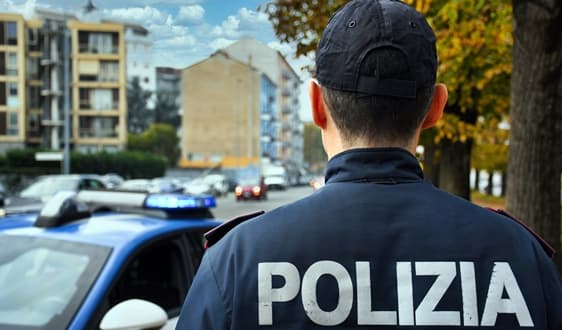 Arrestato 21enne per tentato furto all’Esselunga di Alessandria