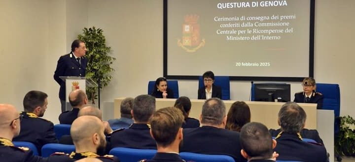 Questura Genova premia gli agenti che si sono distinti