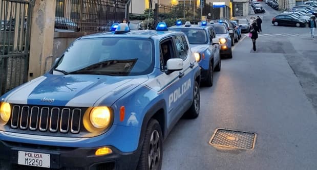 Era ai domiciliari ma trovato con 4 etti di droga, arrestato a Genova