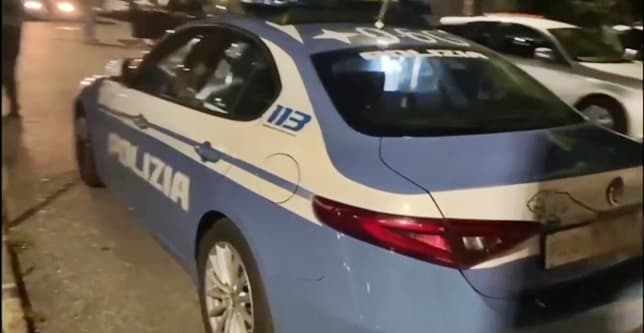 Salta la recinzione di un giardino per rubare ma viene arrestato dalla Polizia di Genova